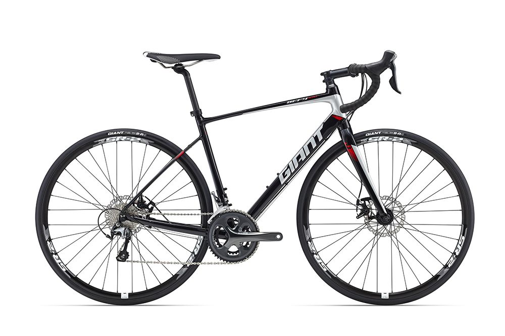 Циклокроссовый велосипед GIANT Defy 2 Disc (2016) Циклокроссовый велосипед GIANT Defy 2 Disc (2016)